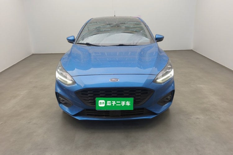 福特 福克斯 2019款 两厢 EcoBoost 180 自动ST Line